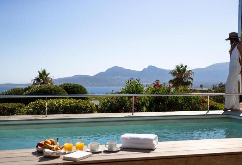 Апартаменты Prestige 1 Спальня, La Villa Calvi