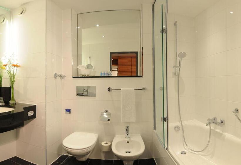 수피리어 룸, Maritim Hotel München