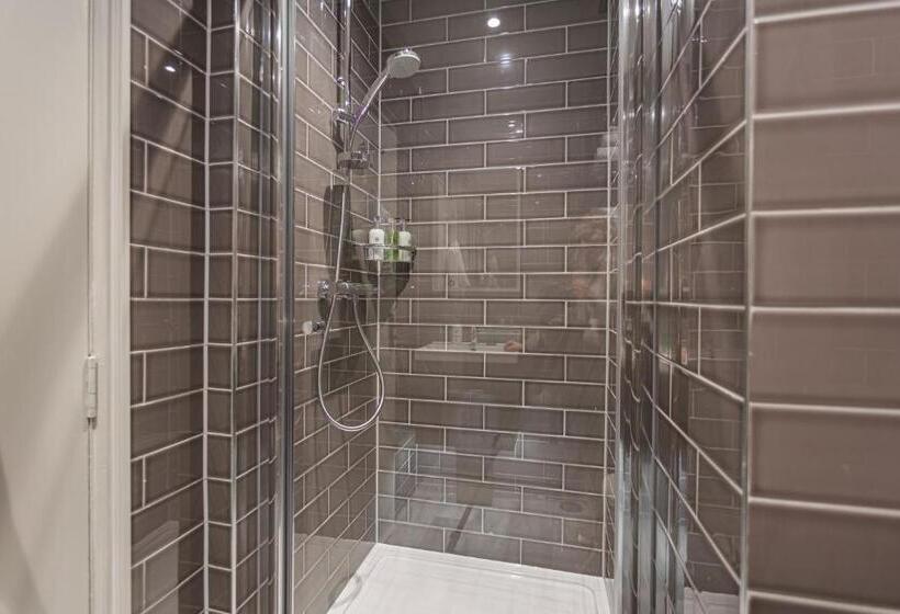 Классический Номер, The George Hotel, Amesbury, Wiltshire