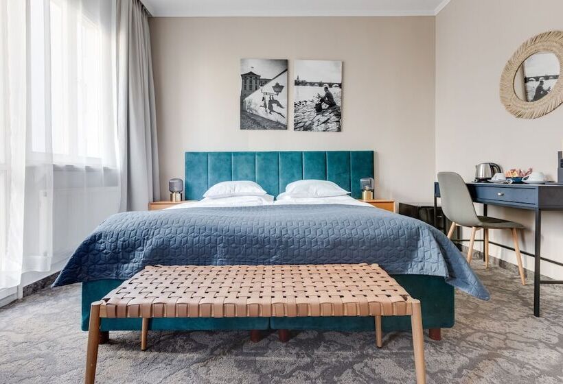 Quarto Estandar, Andante