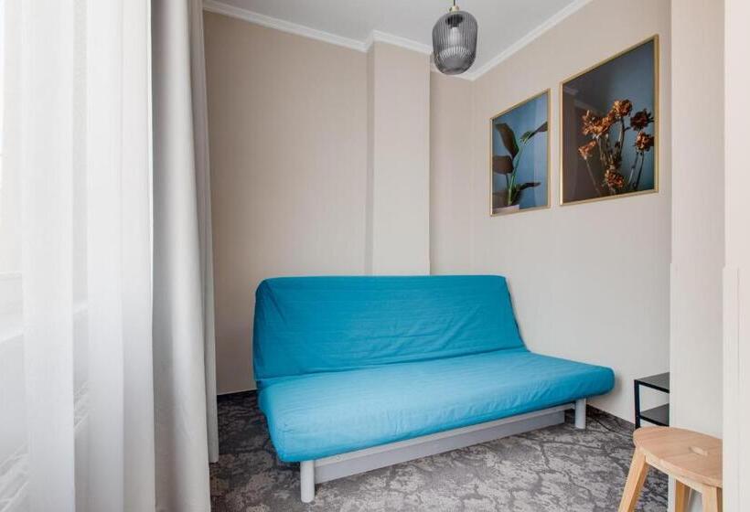 Apartamento 1 Dormitório com Terraço, Andante