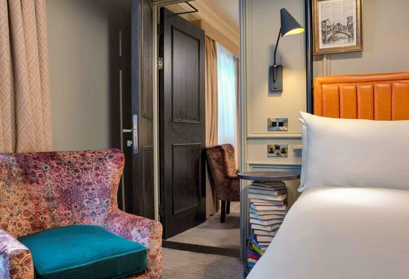 Номер Deluxe, Mercure Oxford Eastgate