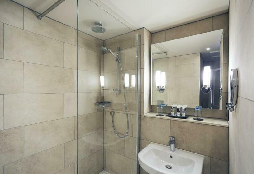 Номер Престиж, Mercure Oxford Eastgate