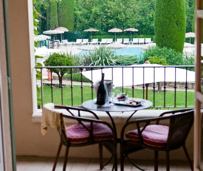 디럭스 룸, Hôtel De Mougins