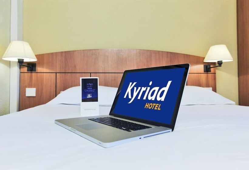 스탠다드 룸 더블 침대, Kyriad Genève St Genis Pouilly