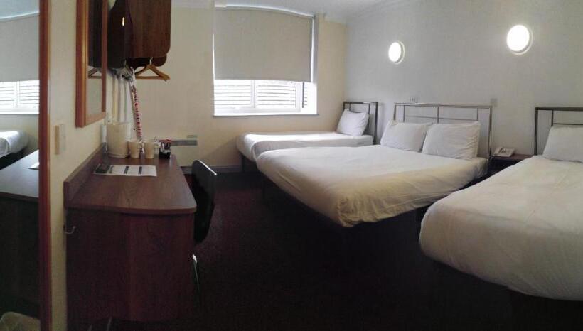 Четырехместный Номер Стандарт, 247hotel.com