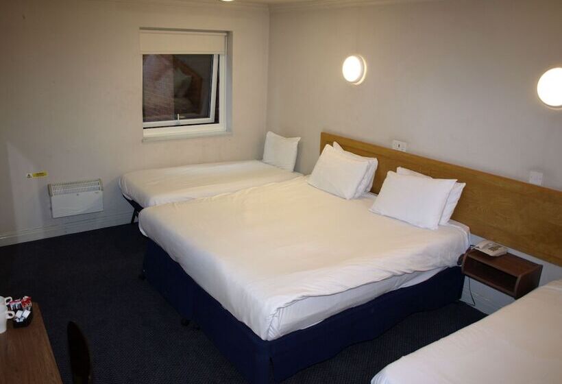 Четырехместный Номер Стандарт, 247hotel.com