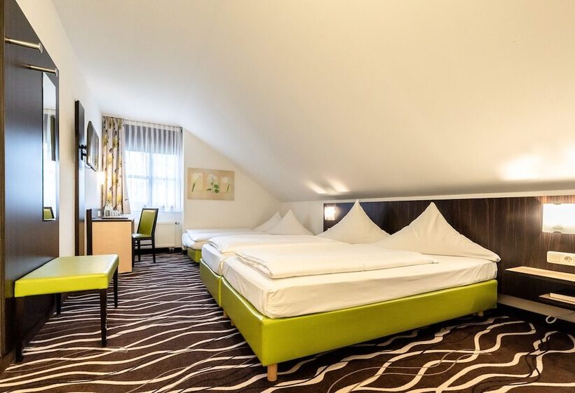 スタンダード４人部屋, Demas München Unterhaching