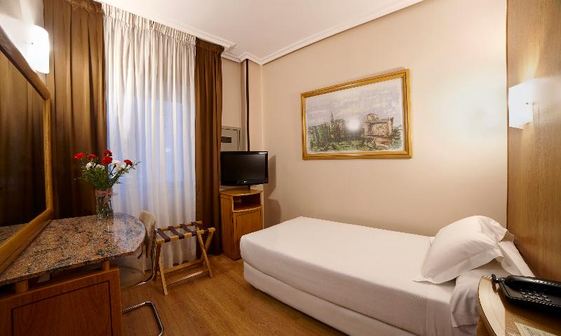 스탠다드 룸, Best Western Braddock Inn