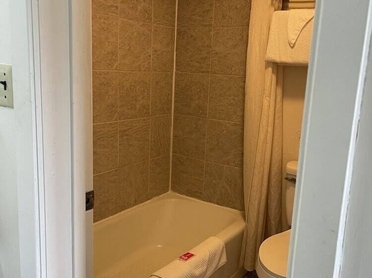 Номер Стандарт 2 Двуспальные Кровати, Horseshoe Curve Lodge