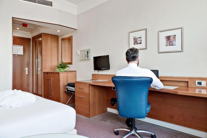 اتاق لوکس, Italiana Hotels Florence