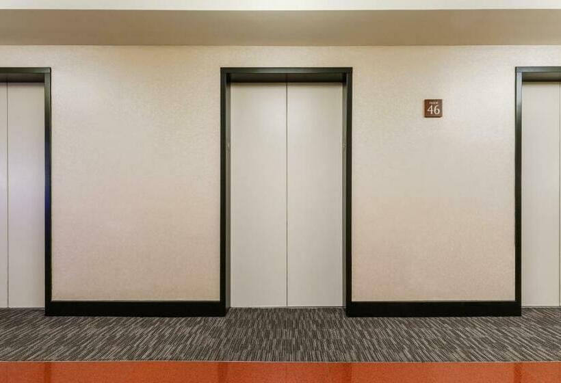 اتاق استاندارد, Millennium Hotel Broadway Times Square