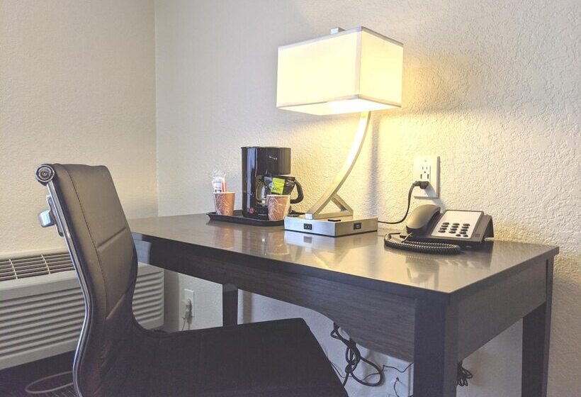 Номер Стандарт 2 Двуспальные Кровати, Quality Inn & Suites South San Jose / Morgan Hill