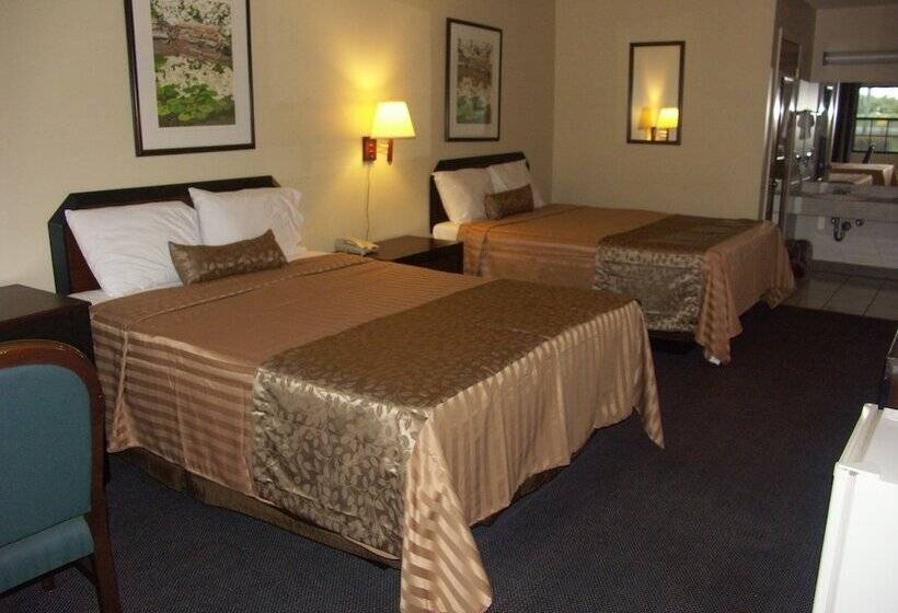 스탠다드 룸 더블 침대 2개, Deerwood Inn And Madison Campground