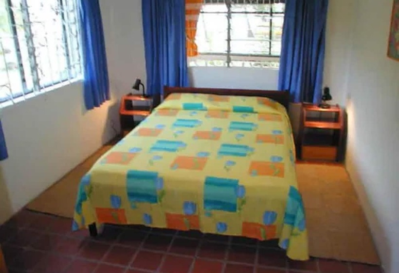 خانه 2 خوابه, Lance Aux Epines Cottages