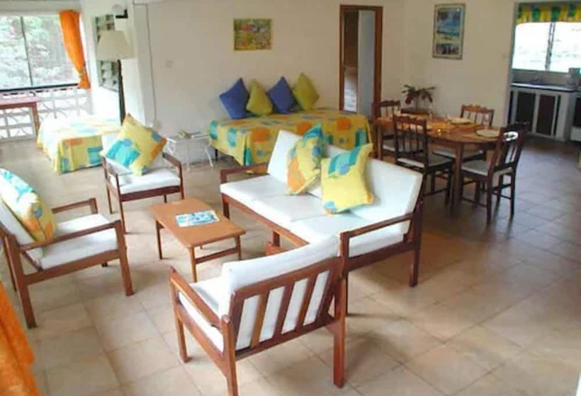 خانه 2 خوابه, Lance Aux Epines Cottages