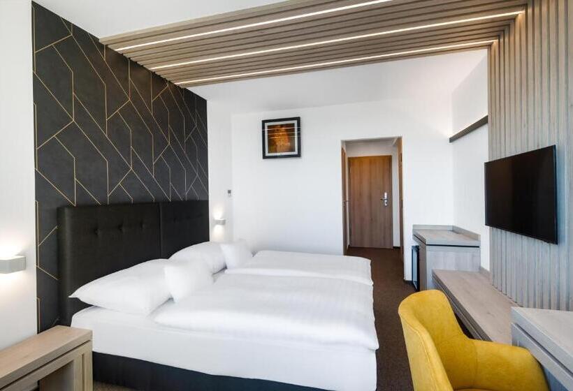 Номер Стандарт с Балконом, Hunguest Helios Hévíz
