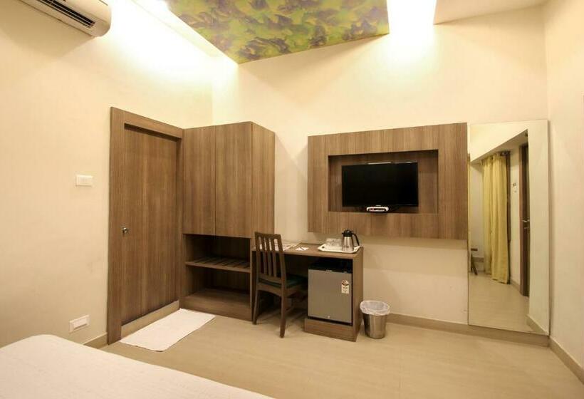 סוויטת ג'וניור, Taj Mahal Hotel Abids