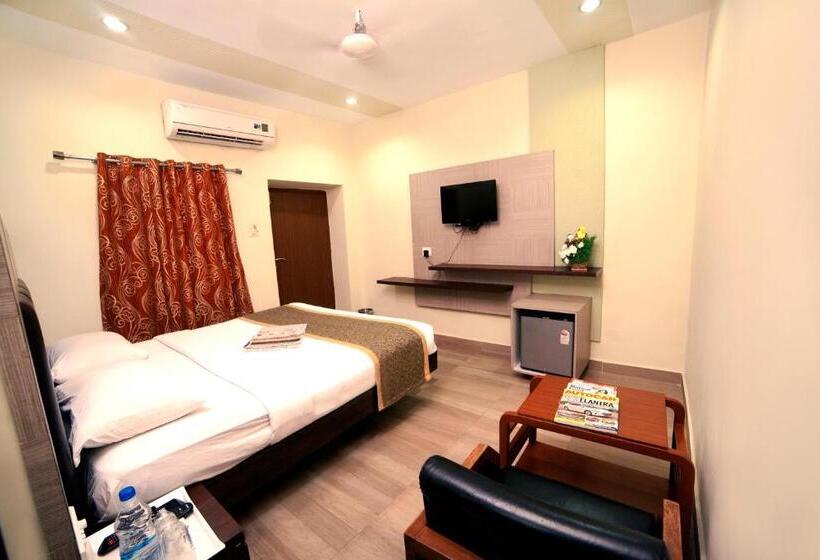 סוויטה, Taj Mahal Hotel Abids