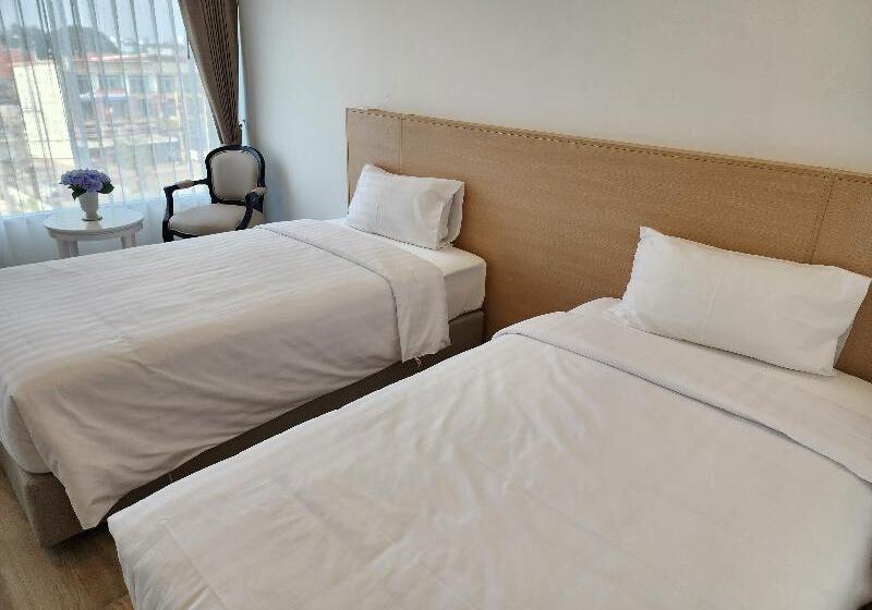 اتاق اجرایی با تخت بزرگ, Evergreen Laurel Hotel   Taichung