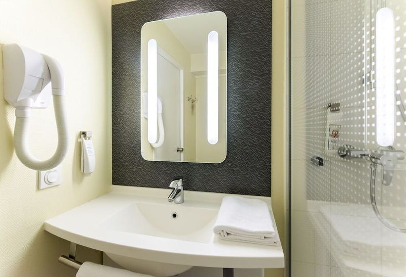 Номер Стандарт, Ibis Issy Les Moulineaux  Val De Seine