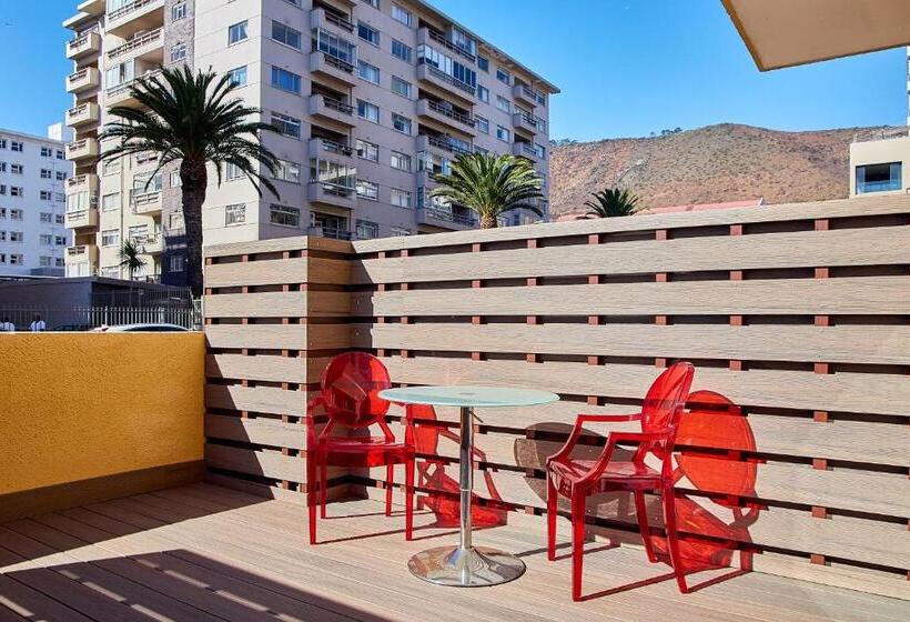 اتاق استاندارد با تراس, First Group Riviera Suites