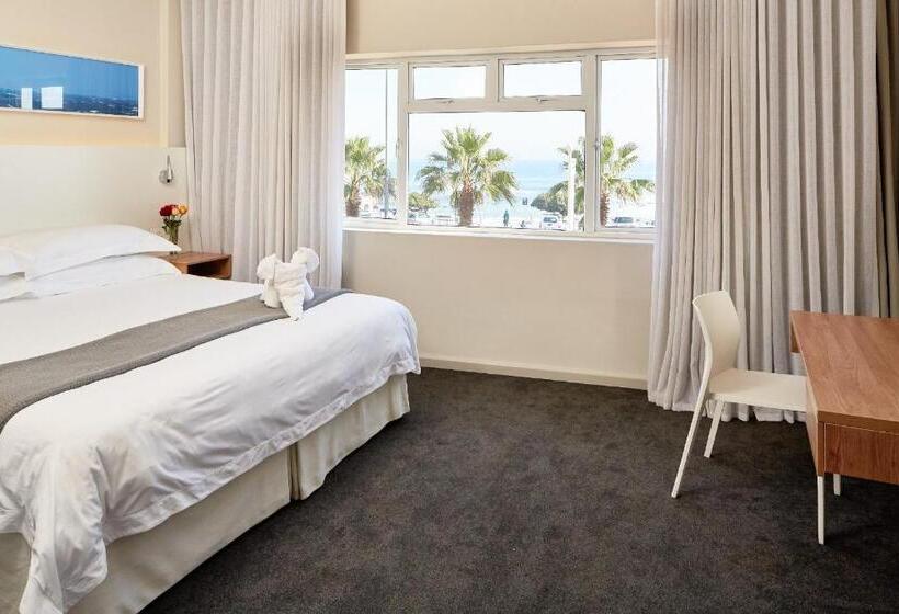 آپارتمان 3 خوابه با چشم‌انداز دریا, First Group Riviera Suites