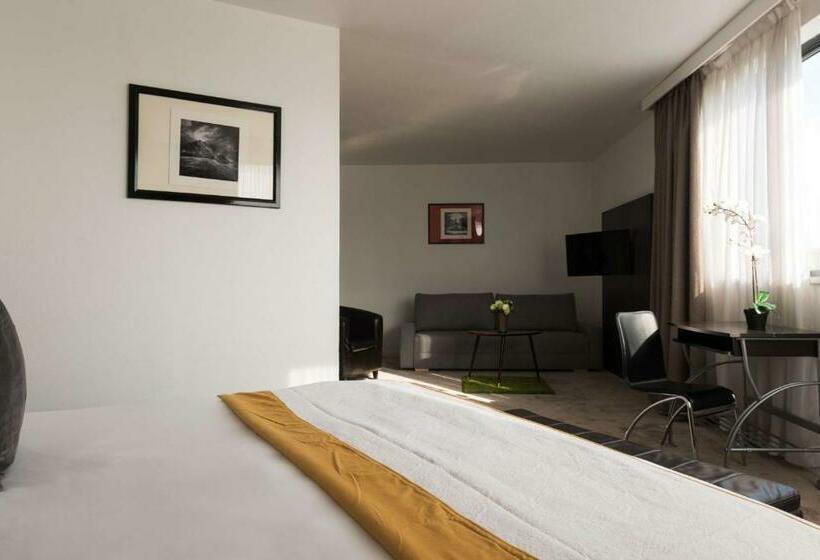 Семейный Номер, Best Western Le Galice Centre Ville