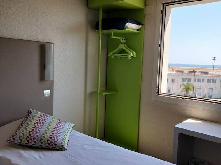 스탠다드 룸, Campanile Nice Aéroport