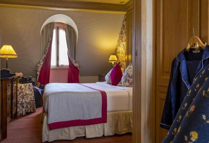 Suite, Chambiges Elysees