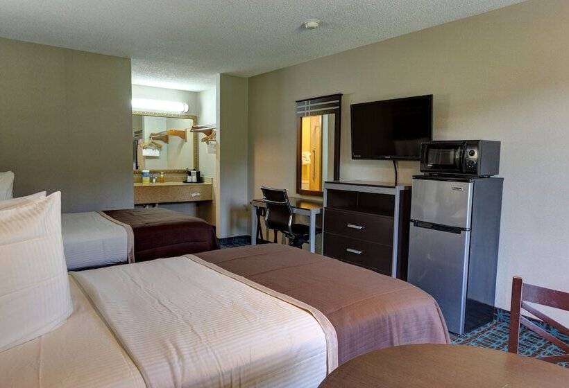 Номер Стандарт 2 Двуспальные Кровати, Deluxe Inn   Fayetteville I 95