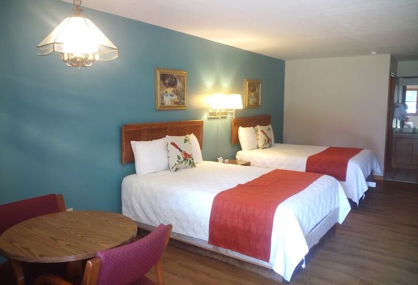 Номер Стандарт 2 Двуспальные Кровати, Meadowlark Motel With Restaurant & Bar