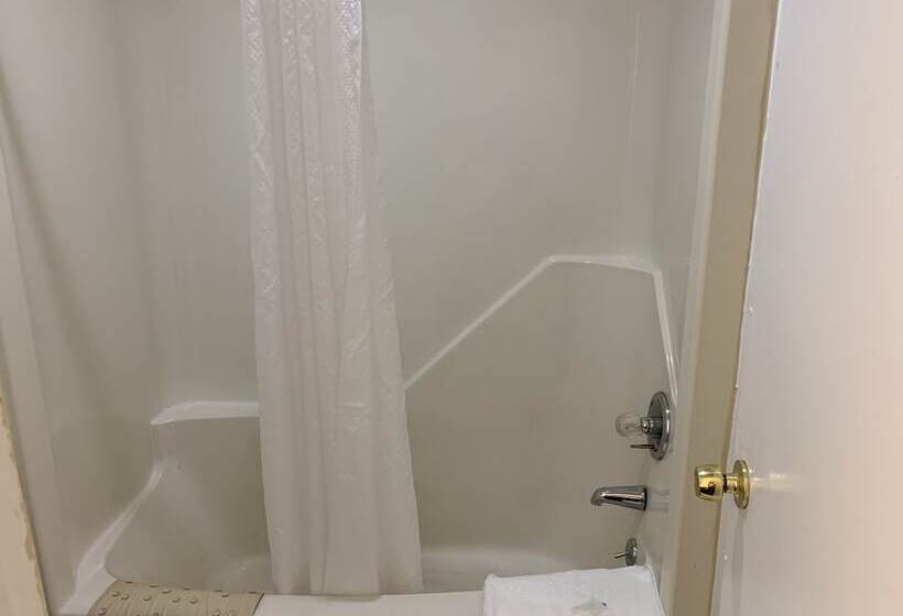 חדר סטנדרט שתי מיטות זוגיות, Americas Best Value Inn Roxboro