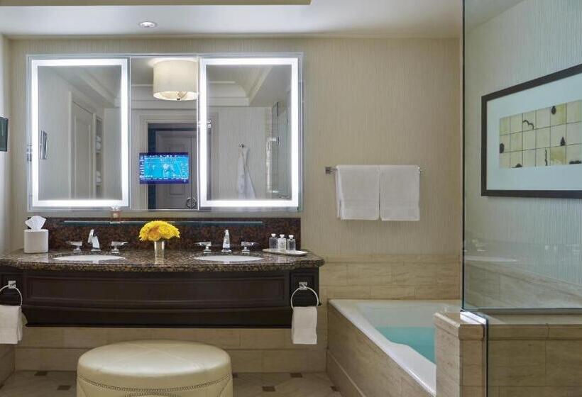 سوئیت برای معلولان, Four Seasons Hotel Las Vegas