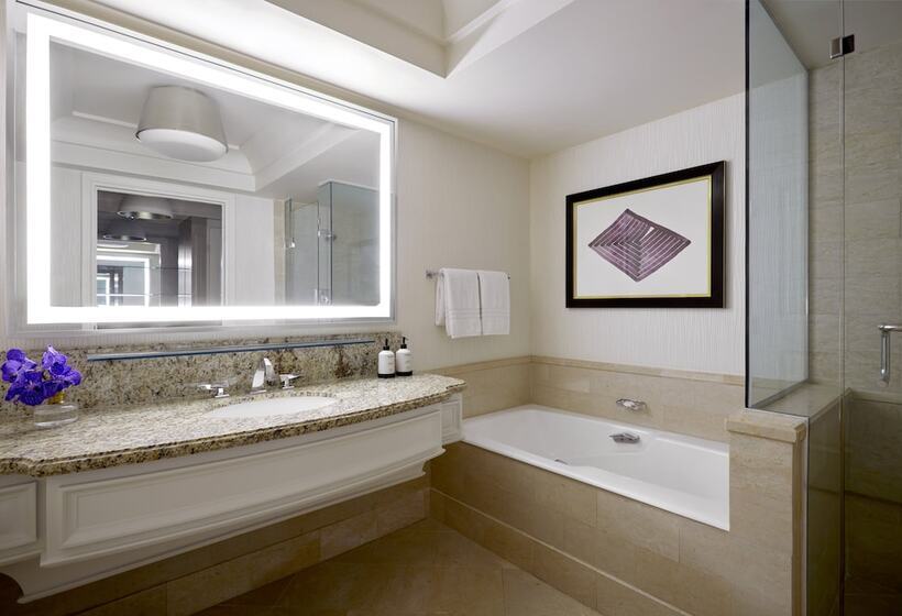 اتاق دلوکس مخصوص معلولین, Four Seasons Hotel Las Vegas