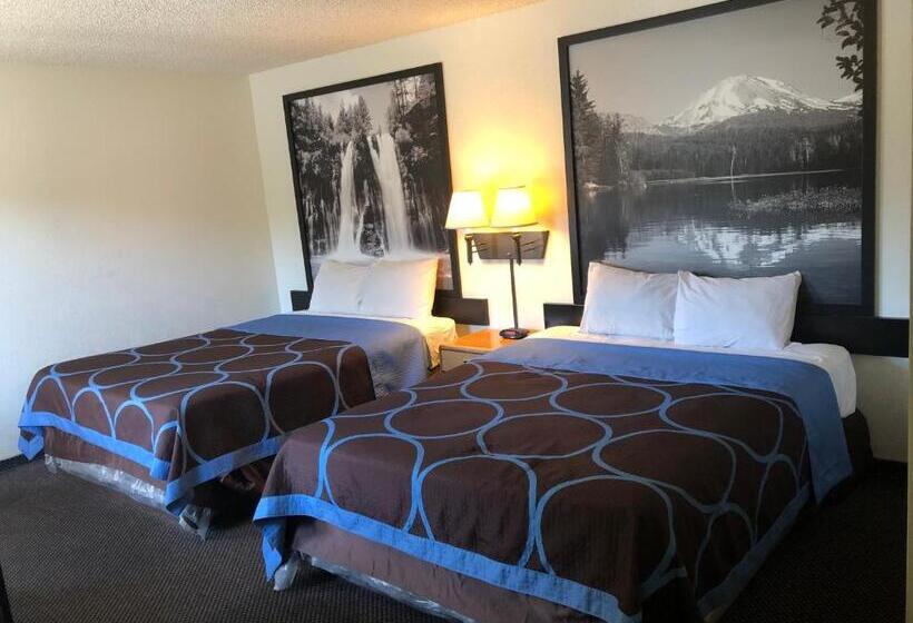 장애인용 디럭스룸, Super 8 By Wyndham Red Bluff