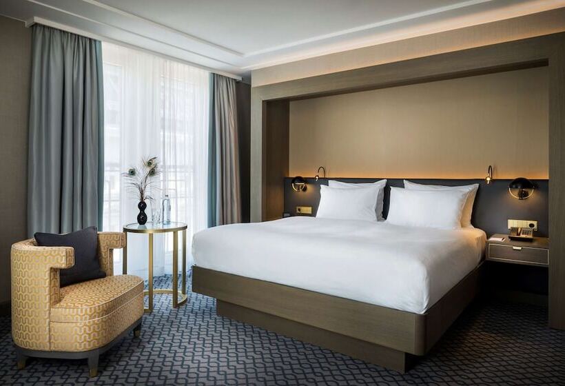 이그제큐티브 룸, Hilton Vienna Plaza