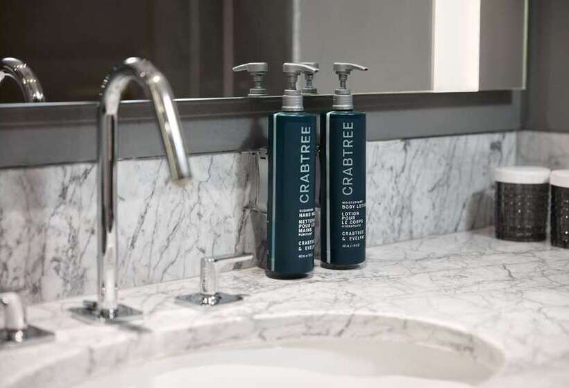 스탠다드 룸, Hilton Vienna Plaza