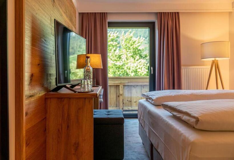 اتاق اکونومی, Stadtvilla Schladming Boutique