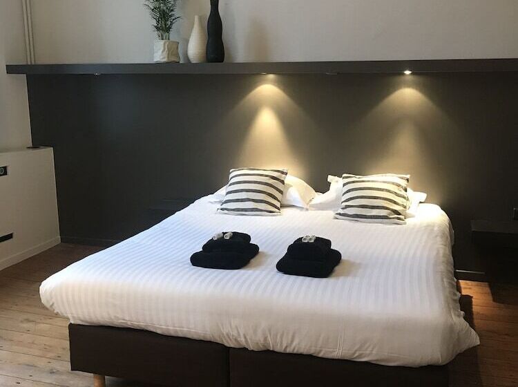 Номер Deluxe, De Goezeput
