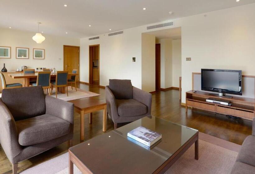 Пентхаус Люкс, Canary Riverside Plaza