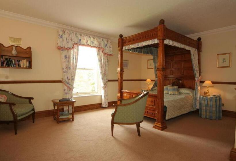 Полулюкс, Dale Head Hall Lakeside