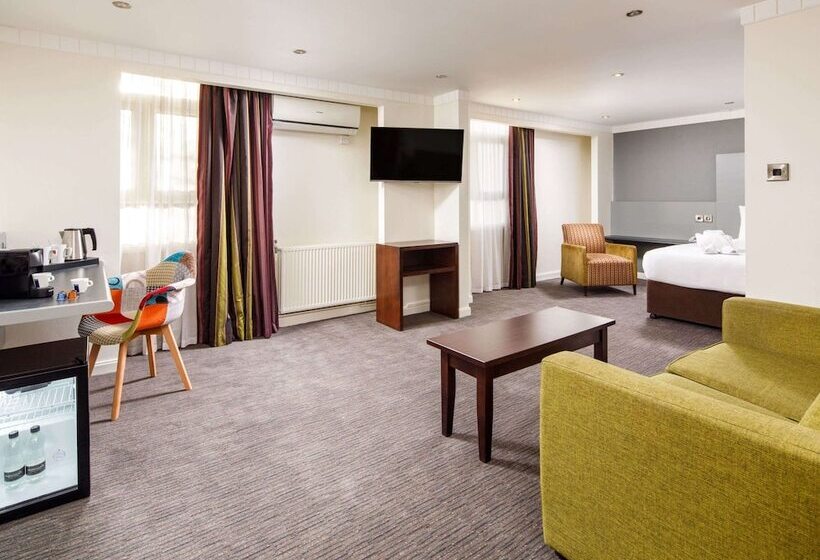 Номер Престиж, Mercure Chester Abbots Well