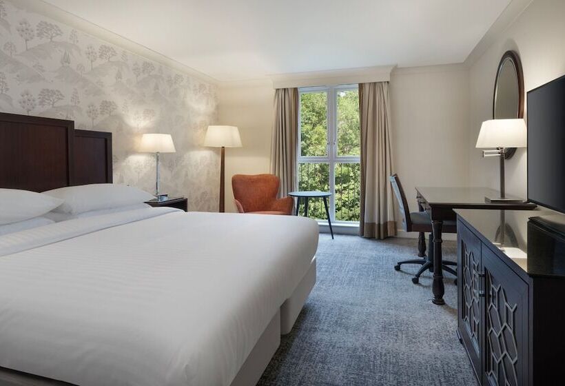 Номер Deluxe, Delta Hotels By Marriott Worsley Park Country Club