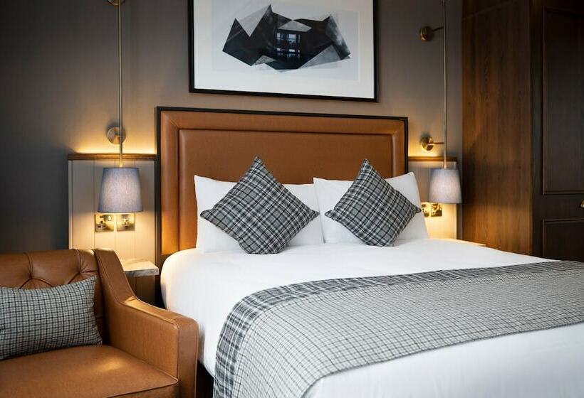 Номер Стандарт, Leonardo Royal Edinburgh