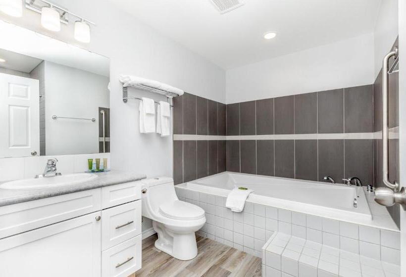 스위트 킹사이즈 침대, Westridge Motor Inn
