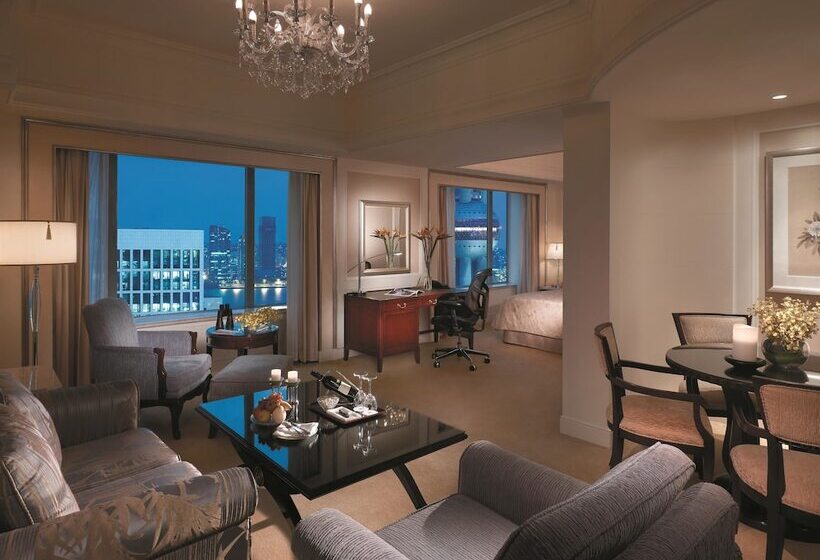 سوییت, Pudong Shangrila, Shanghai