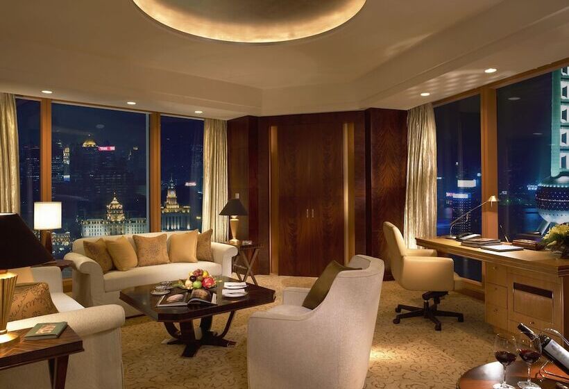 سوئیت پریمیوم, Pudong Shangrila, Shanghai