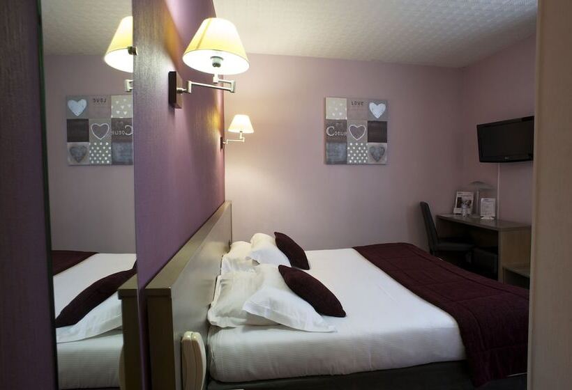 Quarto Superior, Brit Hotel Le Surcouf