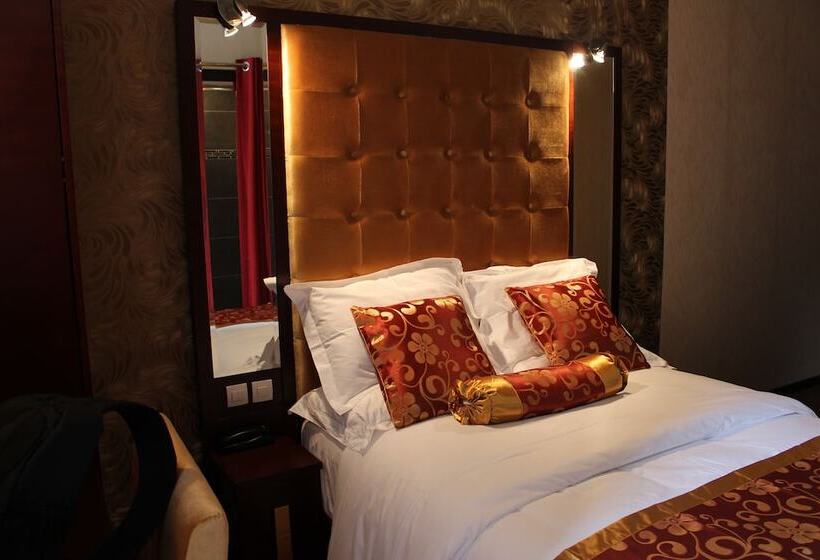 اتاق استاندارد سه نفره, Hôtel Des Buttes Chaumont
